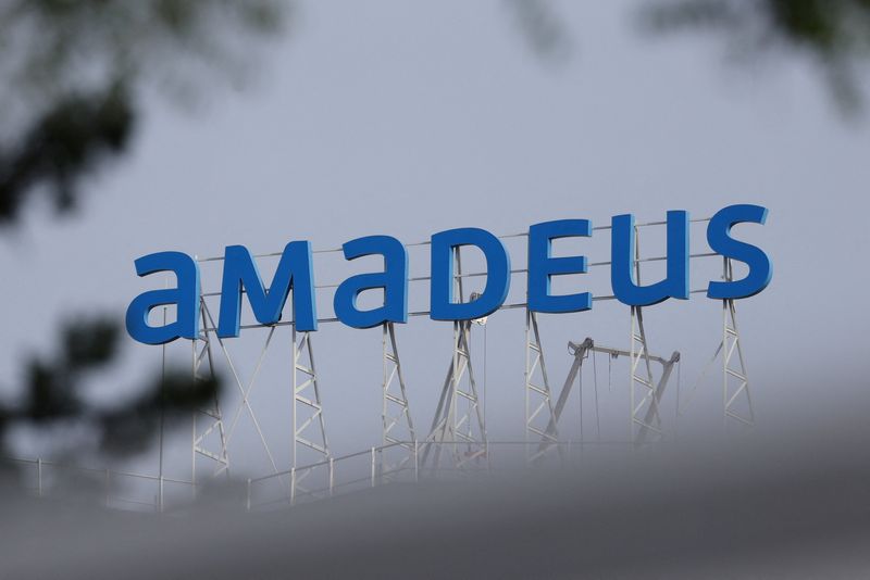 &copy; Reuters. A view of the logo of Spanish IT Group Amadeus at its headquarters in Madrid, Spain, April 24, 2024. REUTERS/Violeta Santos Moura/File Photo