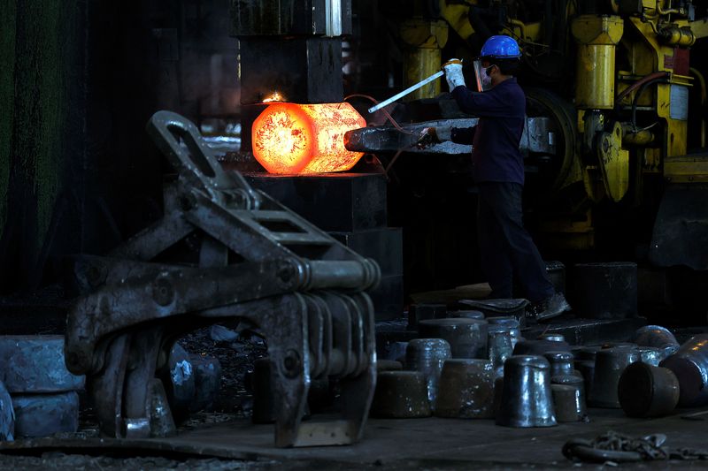 &copy; Reuters. An employee moves forging red hot steel inside the ArcVac ForgeCast factory, in Hooghly district, in the eastern state of West Bengal, India, April 26, 2024. REUTERS/Sahiba Chawdhary/Files