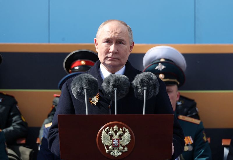 &copy; Reuters. Putin em cerimônia do Dia da Vitória em Moscou
 9/5/2024   Sputnik/Mikhail Klimentyev/Kremlin via REUTERS