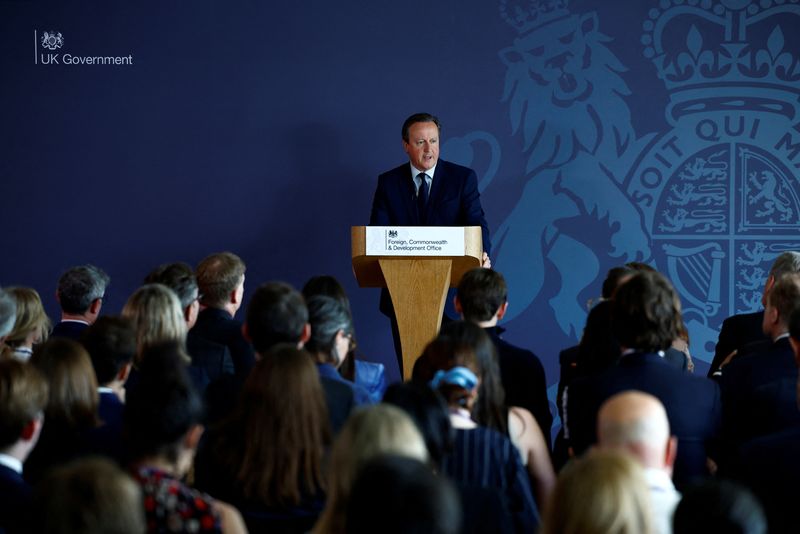 © Reuters. Britain's Foreign Secretary David Cameron delivers a speech at the National Cyber Security Centre in London, Britain, on May 9, 2024.     BENJAMIN CREMEL/Pool via REUTERS