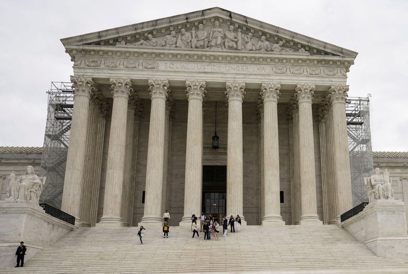 &copy; Reuters. FILE PHOTO: The United States Supreme Court building is seen in Washington, U.S., March 4, 2024. REUTERS/Kevin Lamarque/File Photo