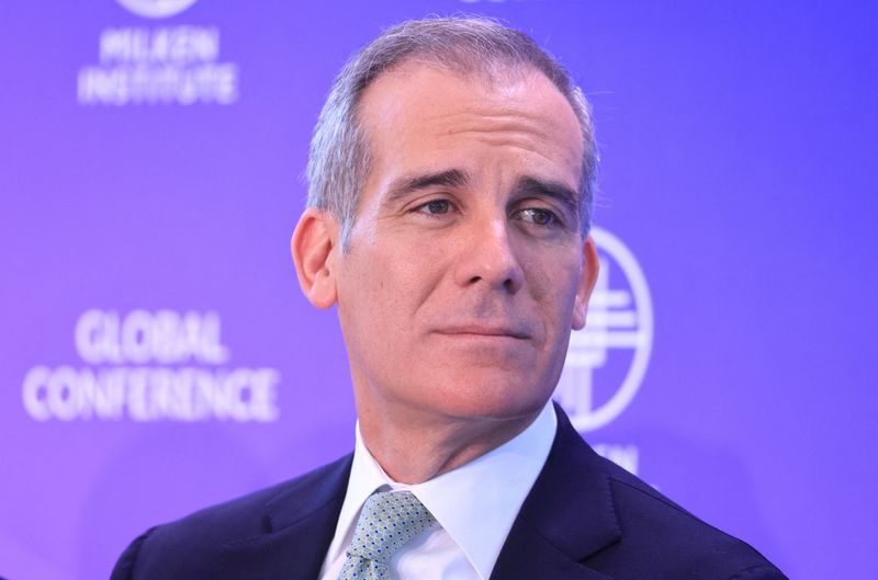 &copy; Reuters. FILE PHOTO: Eric Garcetti, U.S. Ambassador to India, attends the Milken Conference 2024 Global Conference Sessions at The Beverly Hilton in Beverly Hills, California, U.S., May 7, 2024. REUTERS/David Swanson/File Photo