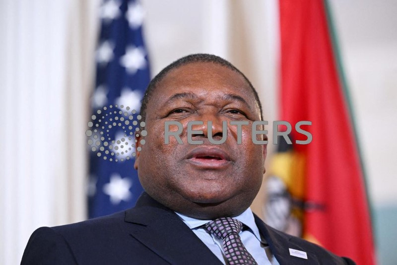 &copy; Reuters. Il presidente del Mozambico Filipe Jacinto Nyusi durante lo US-Africa Leaders Summit a Washington, DC. 14 dicembre 2022. Mandel Ngan/Pool via REUTERS/File Photo