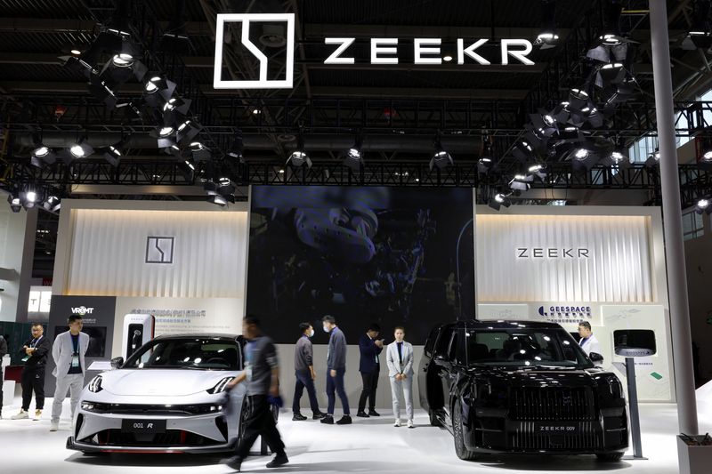 &copy; Reuters. Veículos elétricos da Zeekr em exposição em Pequim, China
28/11/2023 REUTERS/Florence Lo/Arquivo