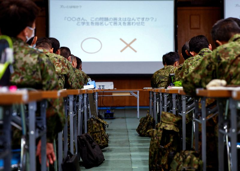 &copy; Reuters. Japan Ground Self-Defence Force (JGSDF) soldiers participate in a seminar to prevent harassment at JGSDF Camp Asaka, in Tokyo, Japan April 16, 2024.  REUTERS/Sakura Murakami