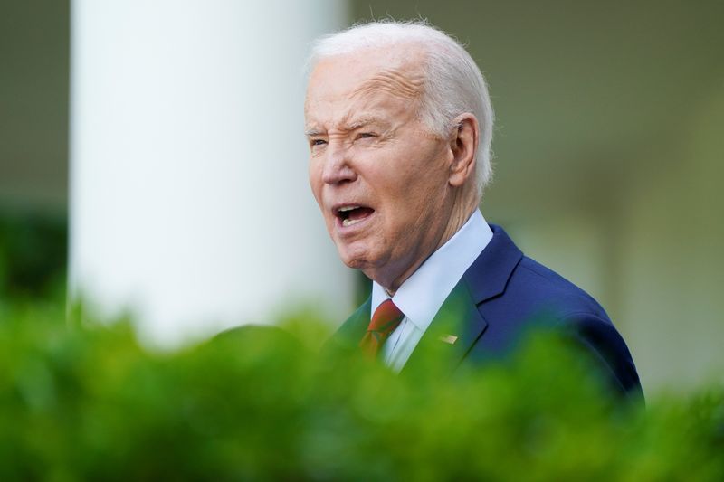 &copy; Reuters. FILE PHOTO: U.S. President Joe Biden delivers remarks at a reception celebrating Asian American, Native Hawaiian, and Pacific Islander Heritage Month, in the Rose Garden of the White House, in Washington, U.S., May 13, 2024. REUTERS/Elizabeth Frantz/File 
