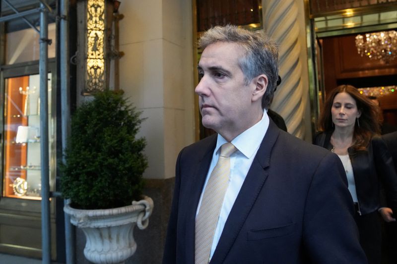 &copy; Reuters. FILE PHOTO: Michael Cohen, a former attorney for Republican presidential candidate and former U.S. President Donald Trump, heads to court for second day of cross-examination at Trump's criminal trial over charges that he falsified business records to conc