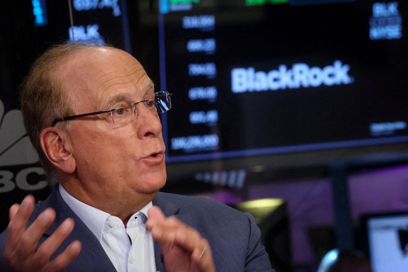 &copy; Reuters. FILE PHOTO: Larry Fink, Chairman and CEO of BlackRock, speaks during an interview with CNBC on the floor of the New York Stock Exchange (NYSE) in New York City, U.S., April 14, 2023.  REUTERS/Brendan McDermid/File Photo