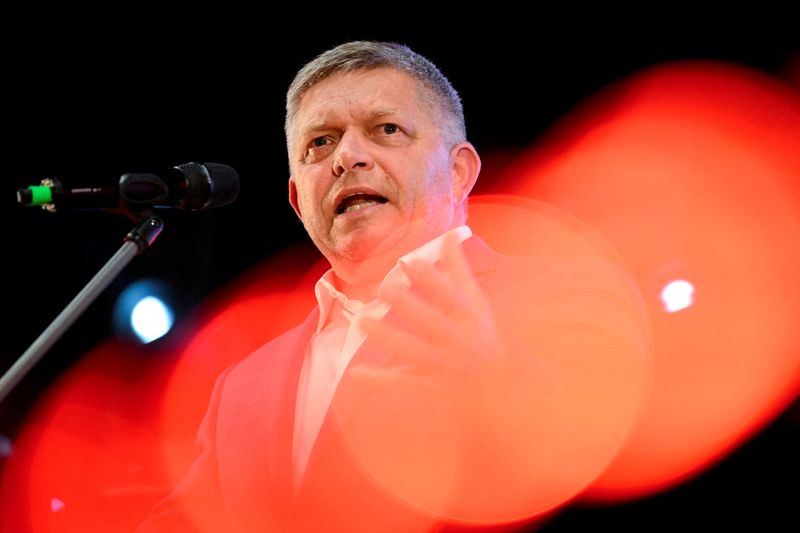 &copy; Reuters. FILE PHOTO: Slovakia's former Prime Minister and leader of SMER-SSD party Robert Fico attends the party's election campaign rally, ahead of Slovakia's early parliamentary election in Banovce nad Bebravou, Slovakia, September 14, 2023. REUTERS/Radovan Stok