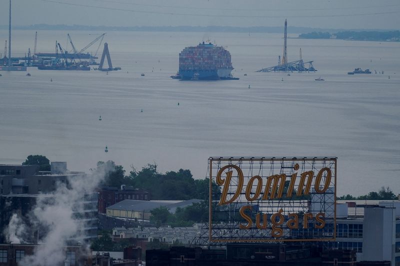 &copy; Reuters. A view of the cargo ship 'Dali' as crews clear it from the Francis Scott Key Bridge in Baltimore, Maryland, U.S. May 20, 2024. REUTERS/Nathan Howard