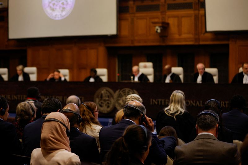 &copy; Reuters. Delegates attend a ruling on South Africa's request to order a halt to Israel's Rafah offensive in Gaza as part of a larger case brought before the Hague-based court by South Africa accusing Israel of genocide, at the International Court of Justice (ICJ),