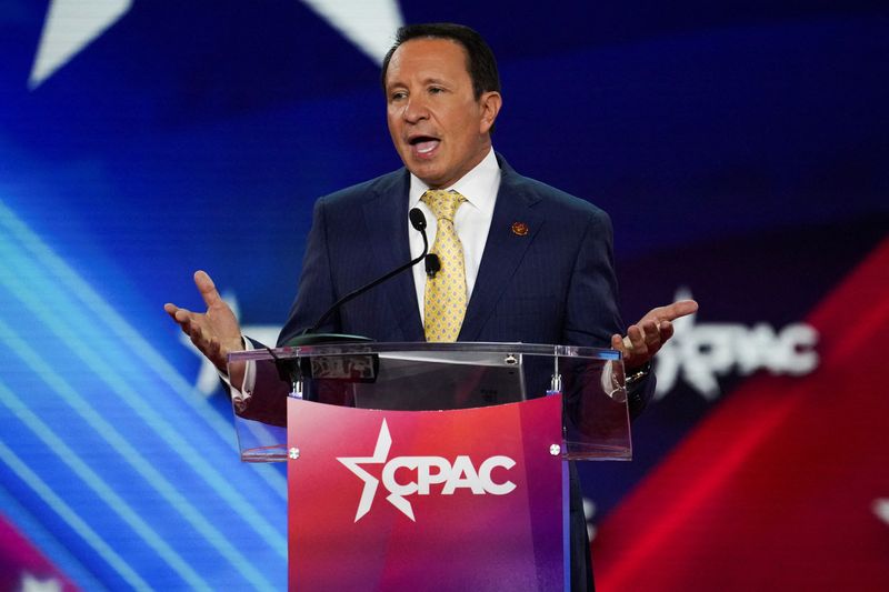 &copy; Reuters. Louisiana Attorney General Jeff Landry speaks during general session at the Conservative Political Action Conference (CPAC) in Dallas, Texas, U.S., August 4, 2022. REUTERS/Go Nakamura/ File Photo