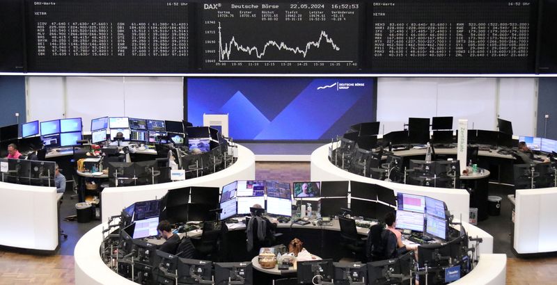 &copy; Reuters. The German share price index DAX graph is pictured at the stock exchange in Frankfurt, Germany, May 22, 2024.     REUTERS/Staff/File Photo