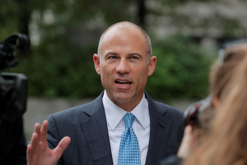 © Reuters. FILE PHOTO: Attorney Michael Avenatti exits the United States Courthouse in the Manhattan borough of New York City, U.S., October 8, 2019.  REUTERS/Brendan McDermid/File Photo