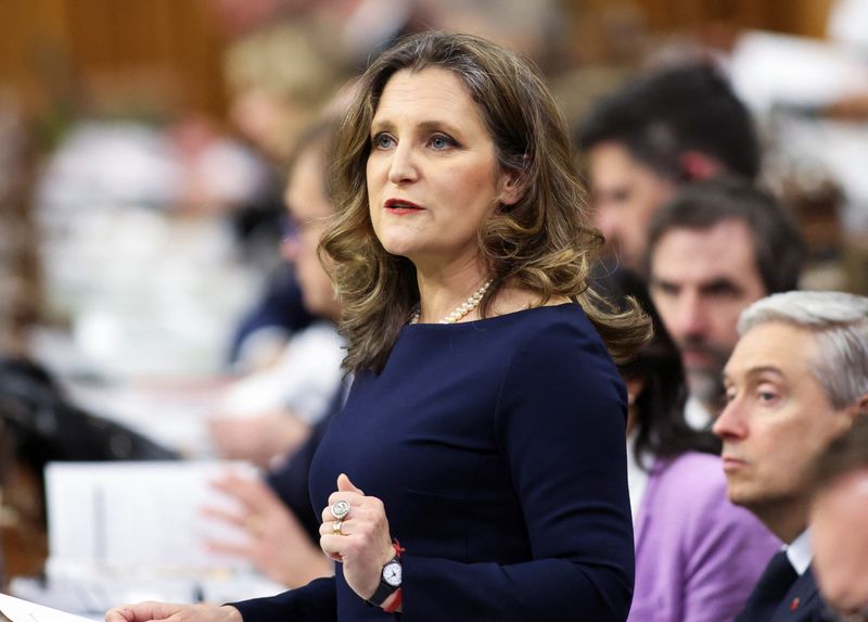 © Reuters. Canada's Deputy Prime Minister and Minister of Finance Chrystia Freeland presents the federal government budget for fiscal year 2024-25, in the House of Commons on Parliament Hill in Ottawa, Ontario, Canada, April 16, 2024.  REUTERS/Patrick Doyle