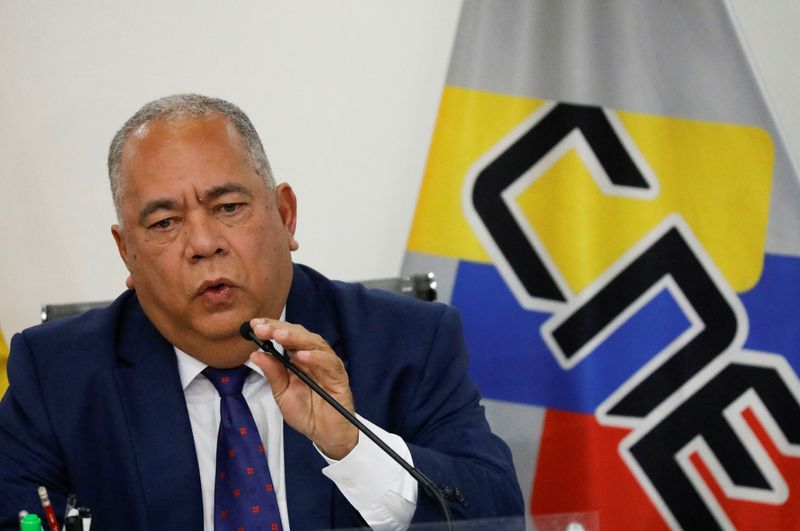 &copy; Reuters. O presidente do Conselho Nacional Eleitoral (CNE), Elvis Amoroso, durante coletiva de imprensa em Caracas, Venezuelan22/09/2023nREUTERS/Leonardo Fernandez Viloria 