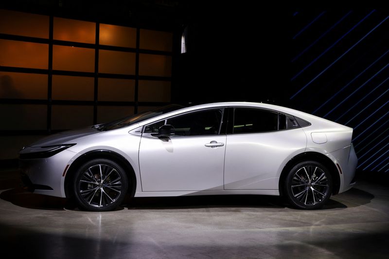 © Reuters. A view of the newly redesigned 2023 Prius unveiled by Japanese automaker Toyota prior to the start of the Los Angeles Auto Show, November 16, 2022. REUTERS/Mike Blake/File Photo