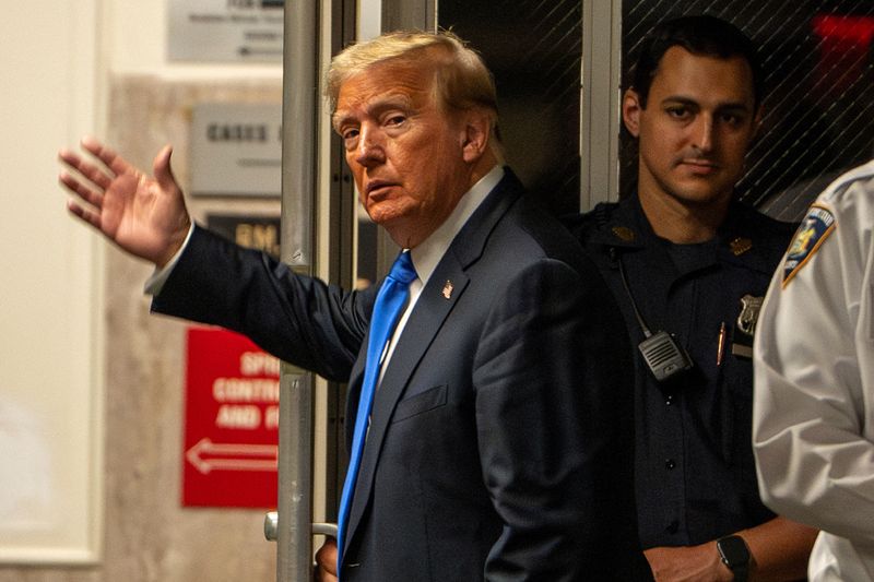 © Reuters. Former U.S. President Donald Trump attends trial at Manhattan Criminal Court New York City, U.S. May 30, 2024. Steven Hirsch/Pool via REUTERS