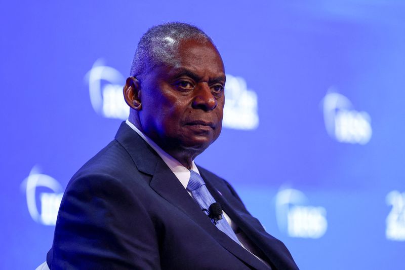 &copy; Reuters. FILE PHOTO: U.S. Defense Secretary Lloyd Austin attends the Shangri-la Dialogue in Singapore June 1, 2024. REUTERS/Edgar Su/File Photo