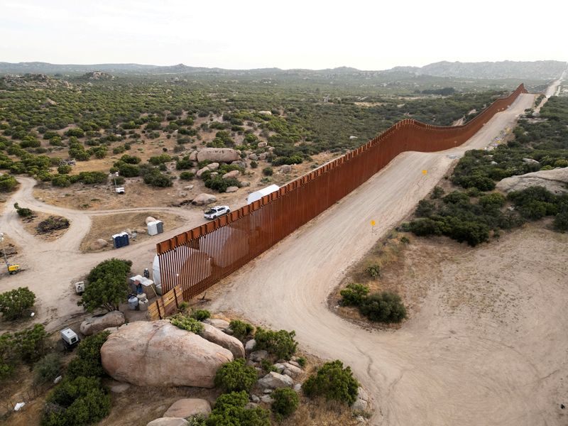 &copy; Reuters. A drone view shows the U.S.-Mexico border wall, in Jacumba Hot Springs, California, U.S. June 3, 2024.  REUTERS/Go Nakamura/ File Photo