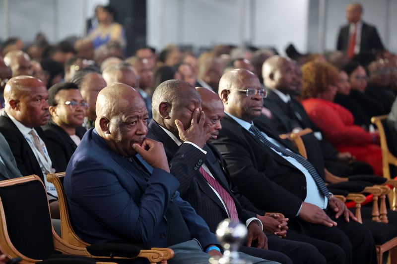 &copy; Reuters. Presidente da África do Sul, Cyril Ramaphosa, durante anúncio do resultado das eleições sul-africanasn02/06/2024 REUTERS/Alet Pretorius