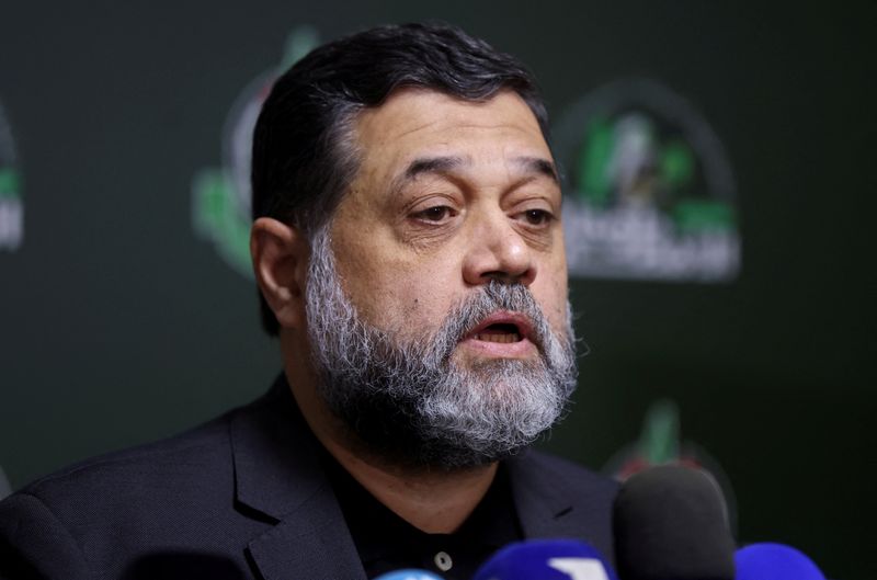 &copy; Reuters. Osama Hamdan, do Hamas, participa de entrevista coletiva em Beiruten07/05/2024nREUTERS/Mohamed Azakir