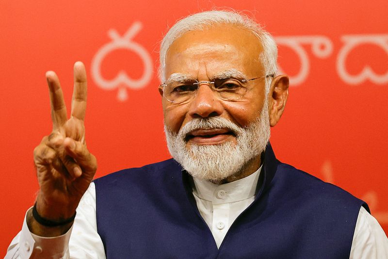 &copy; Reuters. FILE PHOTO: Indian Prime Minister Narendra Modi gestures, at the Bharatiya Janata Party (BJP) headquarters in New Delhi, India, June 4, 2024. REUTERS/Adnan Abidi/File Photo