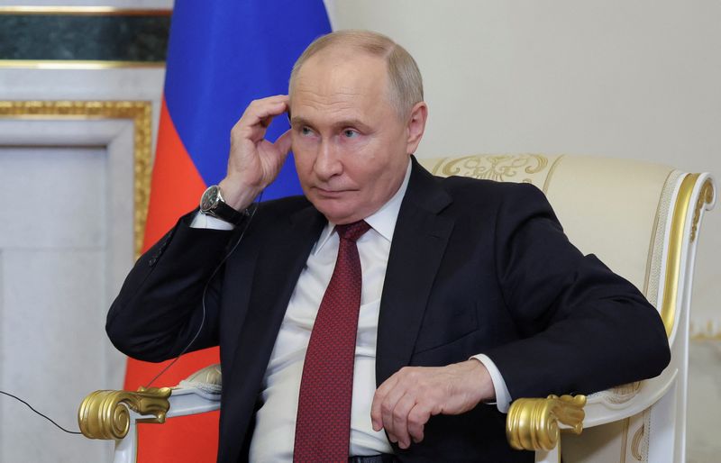 &copy; Reuters. Vladimir Putin em São Petersburgon 6/6/2024   REUTERS/Anton Vaganov