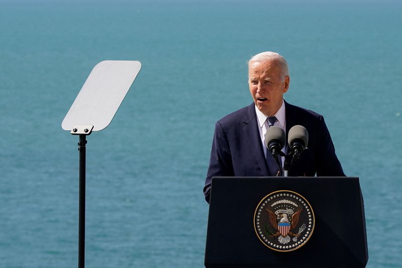 &copy; Reuters. Presidente dos EUA, Joe Biden, discursa em cerimônia de aniversário do Dia D na Normandia, na Françan07/06/2024 REUTERS/Elizabeth Frantz