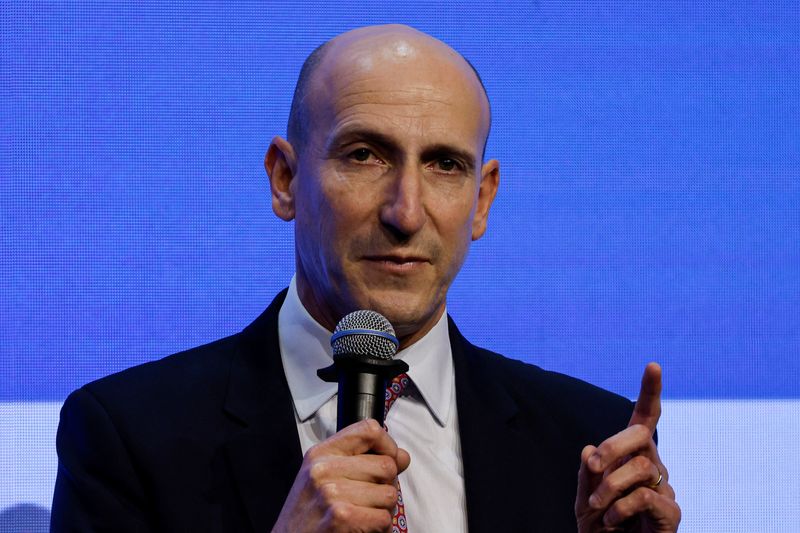 © Reuters. FILE PHOTO: Mike Gitlin, CEO of Capital Group, attends the Global Financial Leaders' Investment Summit, in Hong Kong, China November 8, 2023. REUTERS/Tyrone Siu/file photo