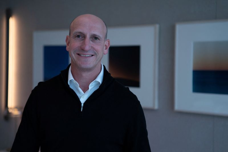 © Reuters. Mike Gitlin, President and CEO of Capital Group, poses for a picture in London, Britain in this handout image taken June 11, 2024. The Snapshot People LTD via Capital Group/Handout via REUTERS