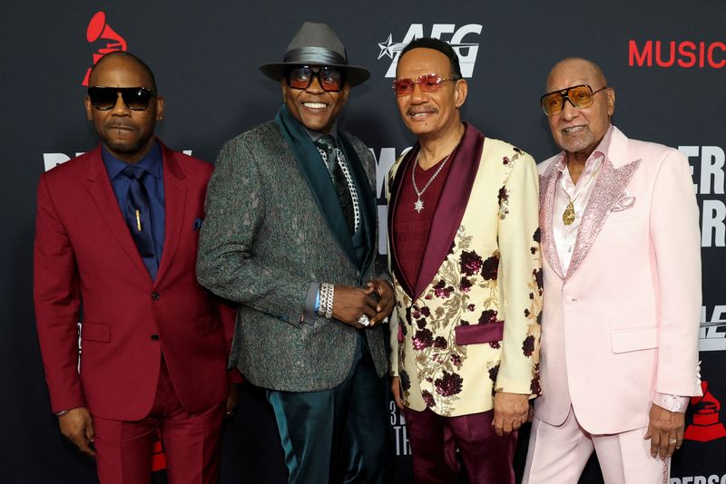 Member of famous Motown group Four Tops sues hospital for racial discrimination
