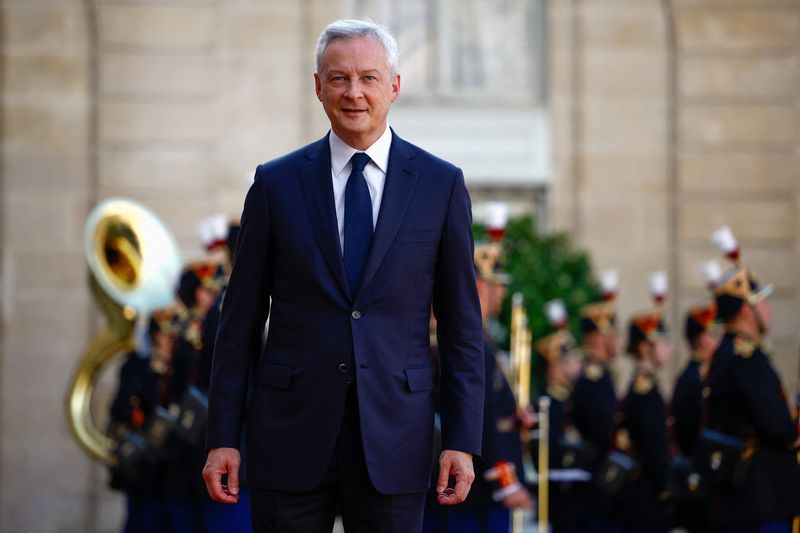 &copy; Reuters. Ministro das Finanças da França, Bruno Le Maire, chega ao Palácio do Eliseu, em Parisn08/06/2024 REUTERS/Sarah Meyssonnier