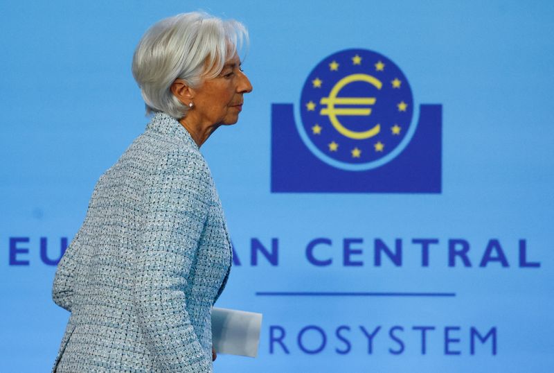 &copy; Reuters. FILE PHOTO: European Central Bank (ECB) President Christine Lagarde arrives to attend a news conference following the ECB's monetary policy meeting in Frankfurt, Germany, June 6, 2024. REUTERS/Wolfgang Rattay/File Photo