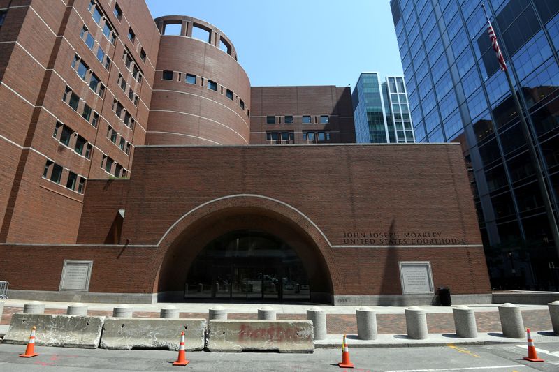 © Reuters. FILE PHOTO: A general view of The John Joseph Moakley United States Courthouse in Boston, Massachusetts, U.S., July 27, 2021.  REUTERS/Nicholas Pfosi/File Photo