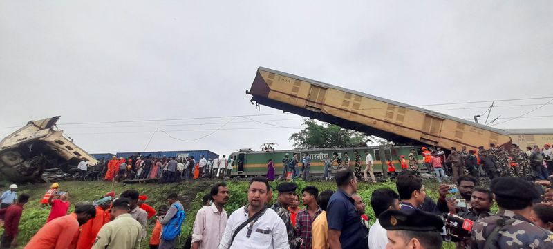 &copy; Reuters. Colisão de trem em Darjeeling, na Índian 17/6/2024   REUTERS/Stringer