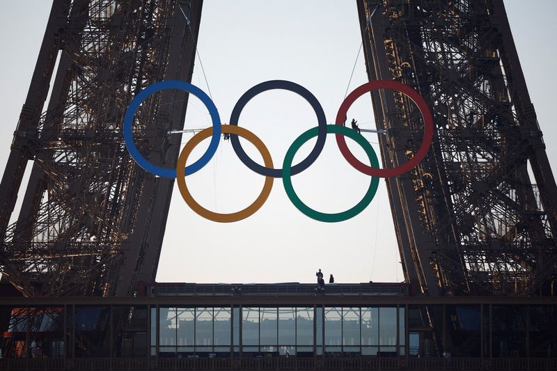 &copy; Reuters. Anéis olímpicos na Torre Eiffeln 7/6/2024   REUTERS/Sarah Meyssonnier
