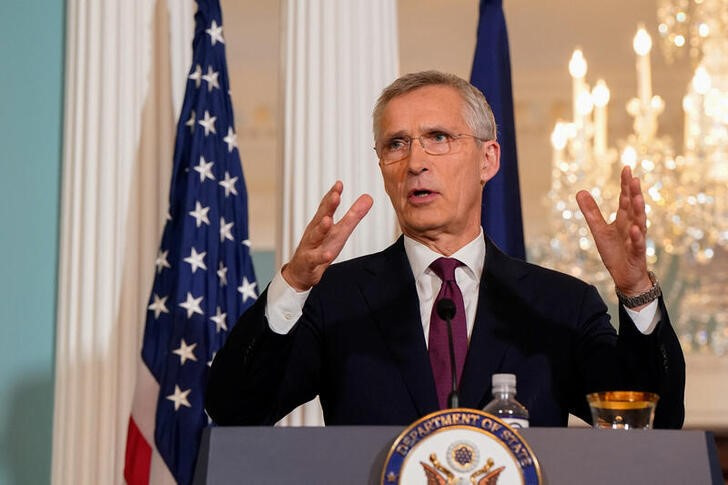 © Reuters. NATO Secretary General Jens Stoltenberg speaks during a joint news conference with U.S. Secretary of State Antony Blinken at the State Department in Washington, U.S., June 18, 2024. REUTERS/Elizabeth Frantz