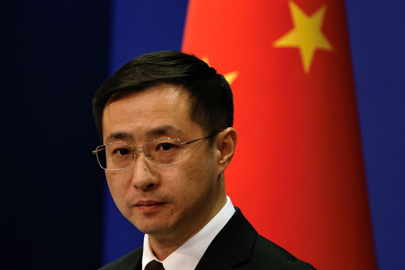 &copy; Reuters. Lin Jian, porta-voz do Ministério das Relações Exteriores da China, durante entrevista coletiva em Pequimn20/03/2024 REUTERS/Tingshu Wang