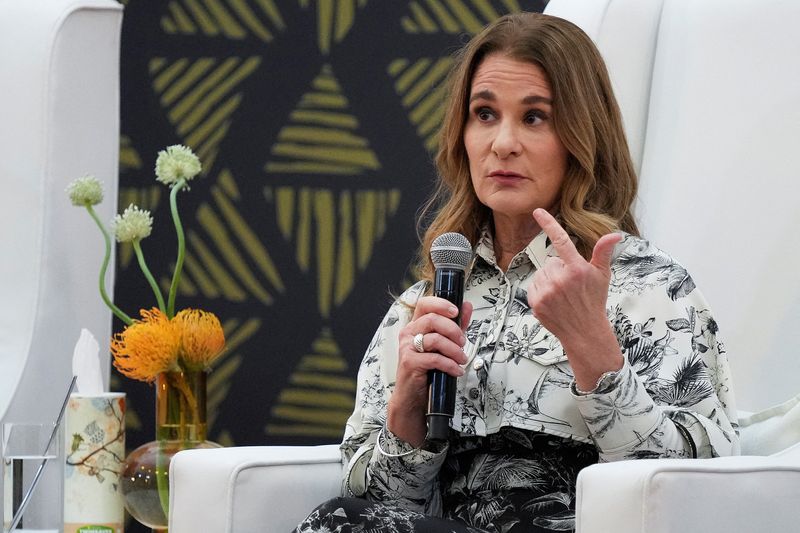 © Reuters. FILE PHOTO: Global philanthropist Melinda French Gates attends the Discussion on Ending Child Marriage and Empowering Adolescent Girls at the Centre for the Book in Cape Town, South Africa November 16, 2023. REUTERS/Nic Bothma/File Photo