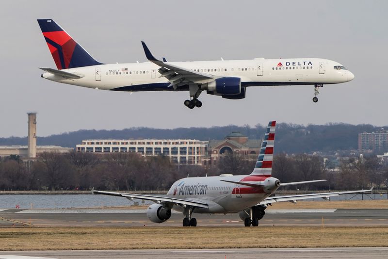 US says seven airlines eligible to apply for new daily Washington flights