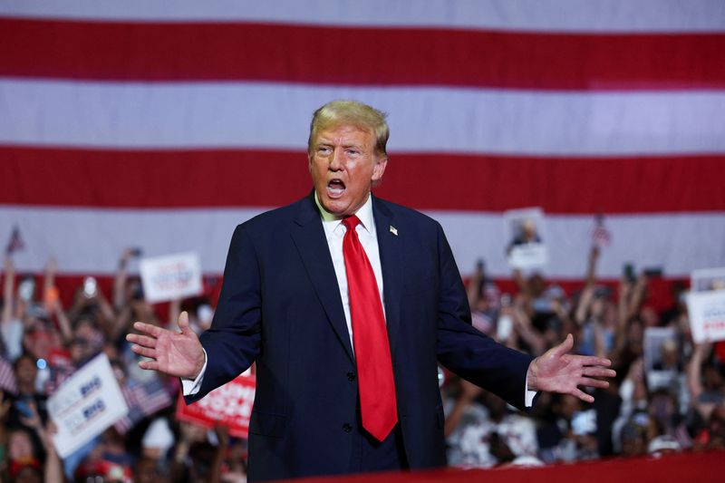 &copy; Reuters. Ex-presidente e candidato republicano à Presidência dos EUA, Donald Trump, durante evento de campanha na Filadélfian22/06/2024 REUTERS/Tom Brenner