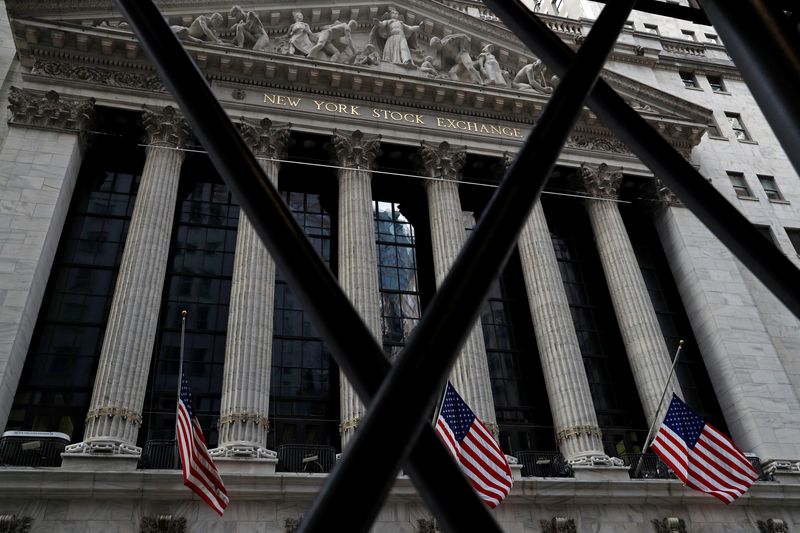 © Reuters. FILE PHOTO: The New York Stock Exchange (NYSE) is seen in the financial district of New York, U.S., January 13, 2021. REUTERS/Shannon Stapleton/File Photo