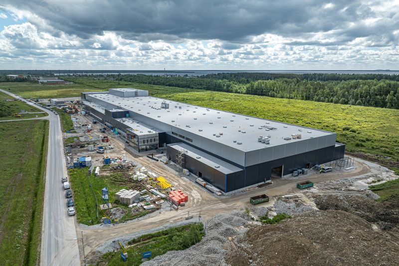 &copy; Reuters. FILE PHOTO: A general view shows an under construction factory owned by Neo Performance Materials, that will produce rare earth permanent magnets used in electric vehicles and wind turbines, in Narva, Estonia in this handout picture dated to June 2024. Ne