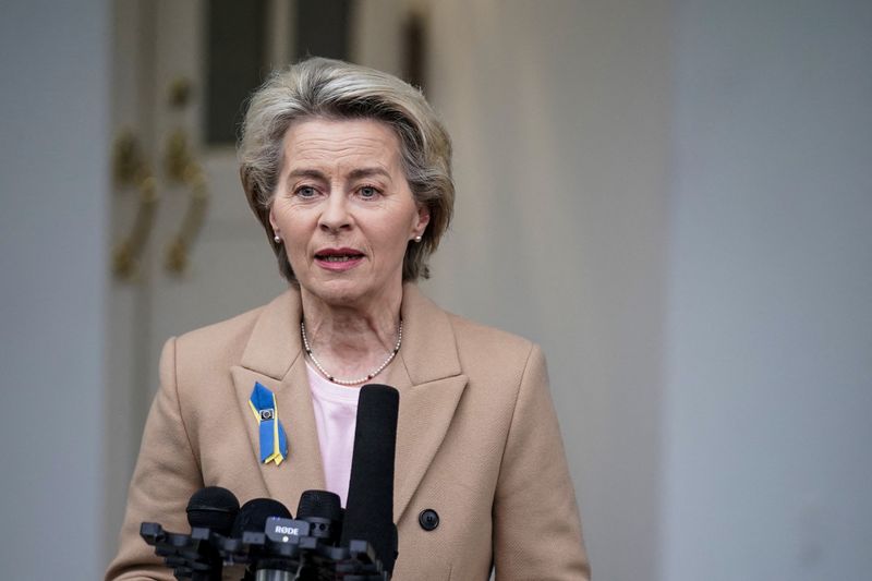 &copy; Reuters. Alemã Ursula von der Leyen é escolhida para segundo mandato como presidente da Comissão Europeian10/03/2023nREUTERS/Sarah Silbiger