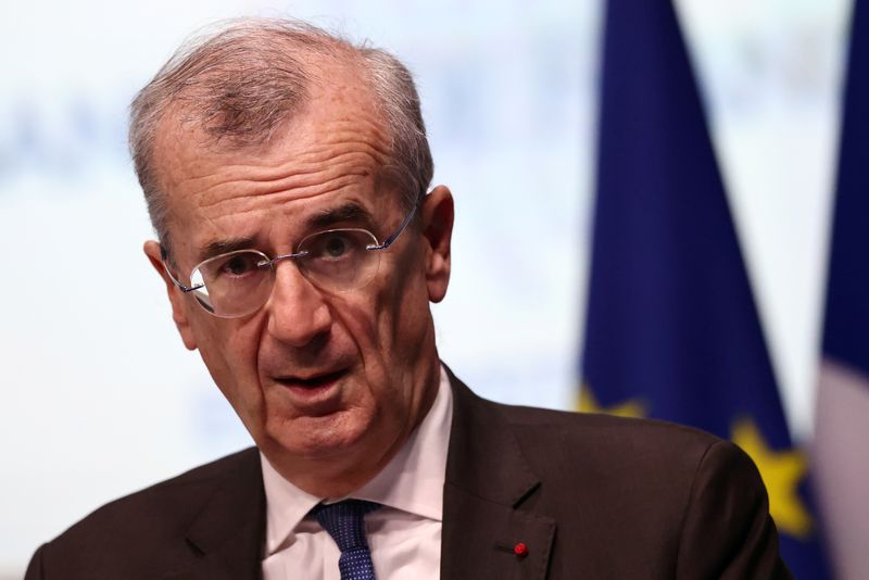 © Reuters. FILE PHOTO: Bank of France Governor Francois Villeroy de Galhau delivers a speech during the annual meeting of Small and Medium-sized Enterprises leaders at the Bank of France in Paris, France, October 22, 2021. REUTERS/Sarah Meyssonnier/File Photo