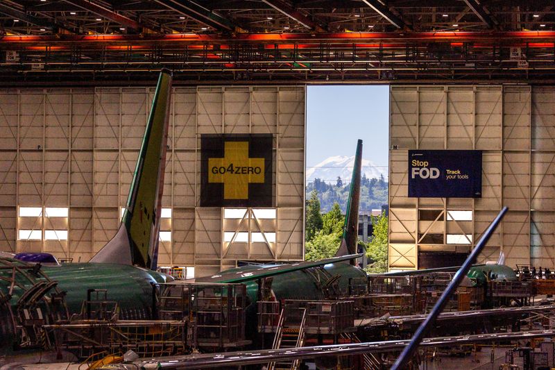 © Reuters. Boeing plant, Renton, Washington, June 25, 2024. Jennifer Buchanan/Pool via REUTERS