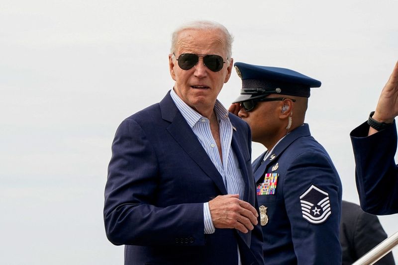 &copy; Reuters. Presidente dos EUA, Joe Biden, viaja para eventos de campanha em Nova Yorkn29/06/2024nREUTERS/Elizabeth Frantz
