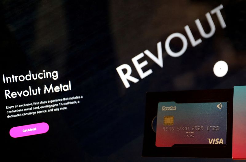 &copy; Reuters. FILE PHOTO: An illustration picture shows a Revolut bank card in London, Britain September 4, 2019.  REUTERS/Kevin Coombs/File Photo