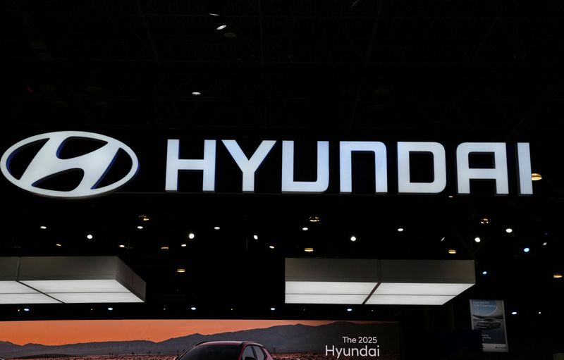 © Reuters. FILE PHOTO: A Hyundai logo is seen at the New York International Auto Show Press Preview, in Manhattan, New York City, U.S., March 27, 2024. REUTERS/David Dee Delgado/File Photo